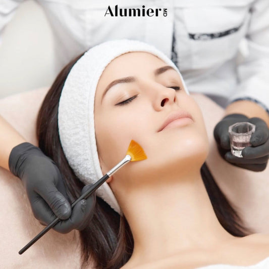 Double Glow Peel by AlumierMD